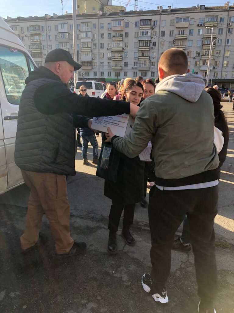 Гуманітарна допомога. Благодійний фонд "United for Ukraine"